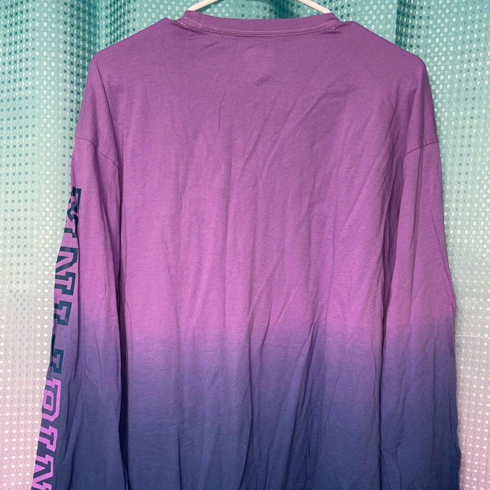 NWT VS PINK L/XL purple blue ombré long sleeve campus tee - Picture 3 of 4